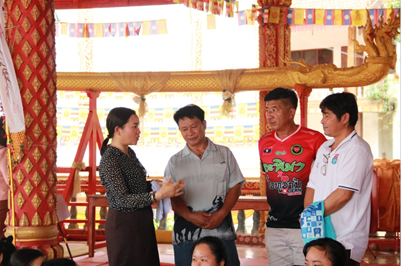 NUOL-CIRCULAR Team was exchanging ideas on waste management with head of village and villagers